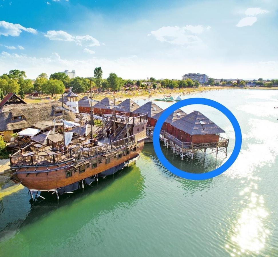 Bungalov Na Vode - Lobster Apartment เซเนซ ภายนอก รูปภาพ